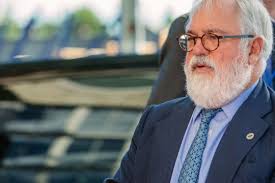 Jump to navigation jump to search. Canete Gibt 45 Prozent Ziel Auf Klimareporter