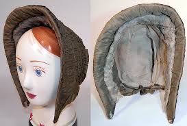 Victorian Civil War Green Silk Pleated Ruched Drawn Shirred Spoon Bonnet