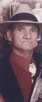 Randy Betts's Instagram, Twitter & Facebook