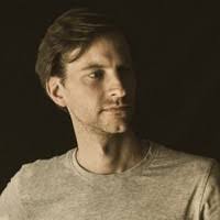 40+ perfiles de «Ben Esser»