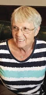 Sharon Reeves's Instagram, Twitter & Facebook