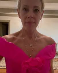 I can finally fit into my old ball gowns and what a trip down memory lane  this pink 💕 #ArnoldScassi gown is for me. Give a listen to see why this  dress
