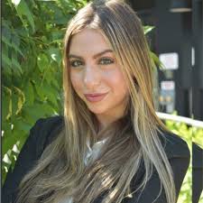 After a wonderful summer internship at Bank of America, I am so excited to  share that I have accepted an offer to join Bank of America full-time as a  Credit Trading analyst! |