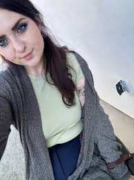 Female Roommate and Maryland Heights Apartment Needed