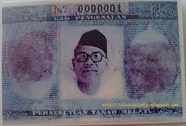 Anda boleh menyemak status permohonan kad pengenalan mykad, mypr atau mykas anda samada sudah siap atau belum dengan mudah secara online atau melalui sms.(mykad adalah kad pengenalan untuk. P Ramlee And Tun Abd Rahman