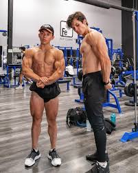 As such, he follows a keto diet with a macro percentage breakdown of 70:20:5 of fats, protein and carbs. Tristyn Lee Fan Willtenny And I Hit An Absolutely Facebook