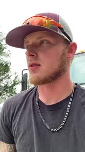 Anthony Moxley (@amox82)