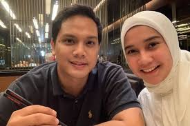 What is this message about? 10 Potret Kece Arif Rahman Personel Geng Ftv Naga Nagaan Era 2000 An