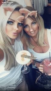 Vicky Cooper (@Vickycoop123)