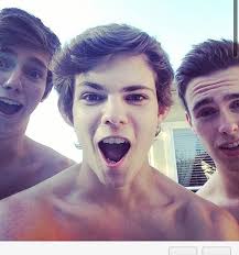 Idc What Anyone Says Robbie Kay Is Cute Robbie Kay Robbie Kay Peter Pan Robbie