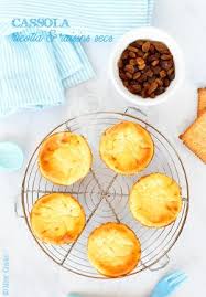 Gateau A La Ricotta Raisins Secs Facon Cassola En 2020 Gateau Ricotta Raisins Secs Ricotta