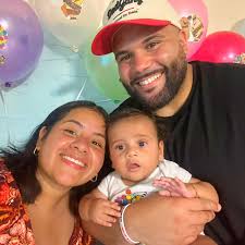 Meet Pickle's immediate family members