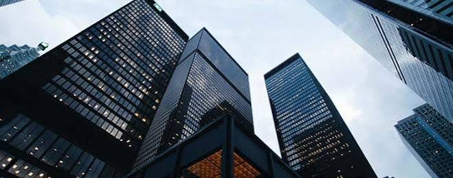 An Introduction to Quantitative Financial Analysis Models