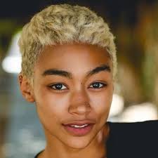 Tati Gabrielle
