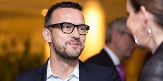 Peter Streit's Instagram, Twitter & Facebook