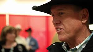 Cowboy Singer-Songwriter Dan Roberts Shows Riding Skills to Equine VIP