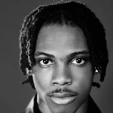 Lee Kidd's Instagram, Twitter & Facebook