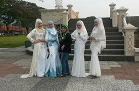 Murah je tempah dengan dia. E6pbxmqe4tewrm