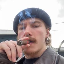 Are there any tattoo artists that don't charge for a consultation? Looking  to expand a single piece