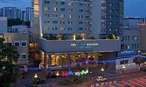 Royale chulan bukit bintang offers 400 accommodations with minibars and safes. Hotel Royale Chulan Bukit Bintang Kuala Lumpur Kuala Lumpur Hotelopia