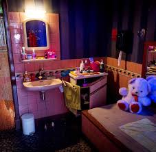 Wo vor corona tausende besucher pro stunde durch die. Amsterdam Wie Es Im Prostituierten Stubchen Wirklich Aussieht Welt