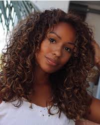 Honey Nguuud Follow Blonde Hair Tips Curly Hair Styles Blonde Highlights Curly Hair