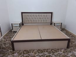 مصنع الفنار الجديد للأثاث On Twitter غرفة نوم نفرين مكونه من سرير مترين مترين دولاب زاويه تسريحه نفس الصوره كمدينة 2 اللون سكري مع بني المراه السعوديه تقود السياره Https T Co Mnb2irqlvn