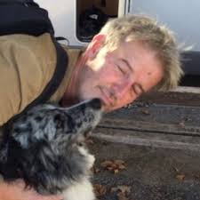 Robert McL Wilson (@Parisbob2001)