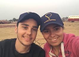 We arrived in Loule one year ago today! No regrets whatsoever! One think I  have noticed is that both Chris Thomas and I have both been suffering from  cramp since arriving .....