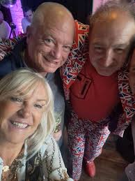 Top music as always Movin