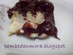 Pembeden Mora Yazan Bir Blogger Yalanci Profiterol Kedi Dili Tatlisi