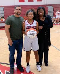 Isabella Jackson (@izzyj1124)