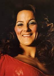 Sandra Witt's Instagram, Twitter & Facebook