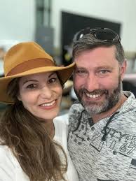 Saturday morning brunch New York 🥯 Bagel Cafe YEG! Then visit Old  Strathcona Farmers' Market & Fringe… what a great day.