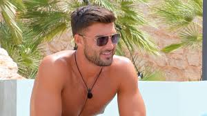 Version of the british show 'love island' where a group of singles come to stay in a villa for a few weeks and have to couple up with one another. Love Island Viewers Criticise Manipulative Casa Amor Twist