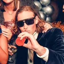 Myles Scott (@BigBoiScotty)