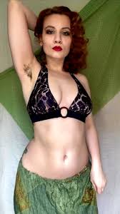 KING👑 on X: Love to worship her delicious hairy Armpit what a yummy  sweet Navel sheve head to toe shes intoxicated Videsi Milf 😋💦🔥  t.coM1rJaws5mU  X