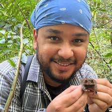 What acoustic recorders would you recommend to someone aiming to monitor  tropical amphibians?