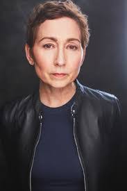 Elise Rovinsky's Instagram, Twitter & Facebook