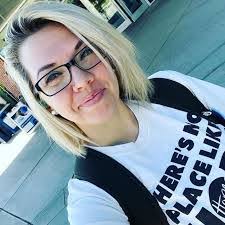 Tami Webster's Instagram, Twitter & Facebook