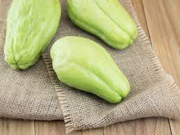 How do you spell zucchini in english? Chokos Vegetables