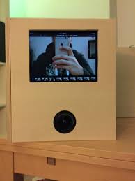 Fotobox Selber Bauen Perfekte Fotos Bei Jedem Anlass Kreieren In 2020 Diy Fotokabine Diy Foto Photobooth Ideen