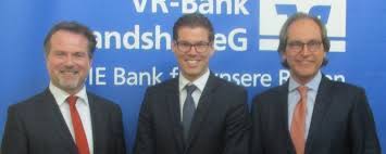 Von altersvorsorge über girokonto bis versicherung: Vr Bank Landshut Stellt Sich Noch Breiter Auf Radio Trausnitz