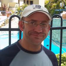 Can old cooked prawns be used as fishing bait?