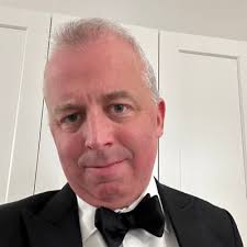 Howard Anglin (@howardanglin)