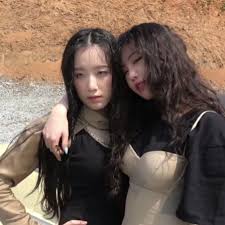 They both are vocalists and can sing, rap, and dance. Soojin Icons Lq Shuhua Icons Lq And Soojin Lq Image 7683955 On Favim Com
