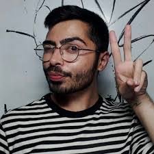 Michelle Greco's Instagram, Twitter & Facebook