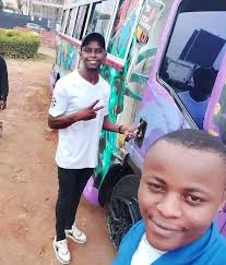 Hao wote wako riko wanakuja freshi ikiwemo kinara wa nganya opposite  liwatishia wakaenda kuweka fridge oppo siku zombo Kenya uan tena for 4th  tym wakuuuuuuu