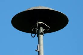If you hear a siren any other time, however, it could be the dutch signal for any kind of disaster, from fires to hazardous gasses. Luchtalarm Ramp Nee Een Hack Ag Connect