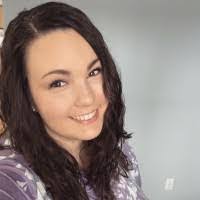 Hannah Collazo's Instagram, Twitter & Facebook